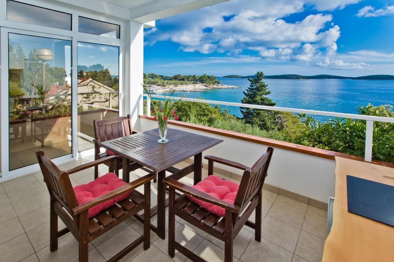 Apartments Villa Marcelina Hvar Town Exterior foto